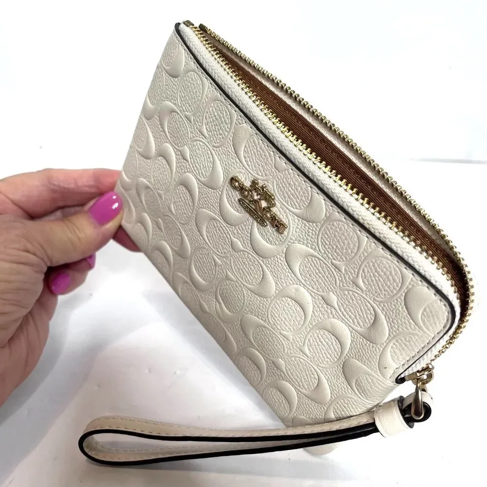 Coach Cream Pebbled Leather Corner Zip Wristlet Gold Tone Hardware